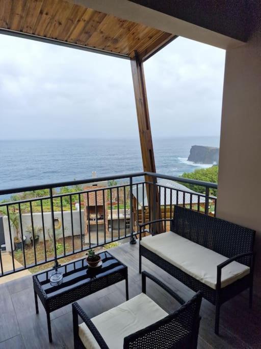 Charment Appartement Avec Vue Sur Mer Petite Île 外观 照片